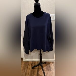 Athleta Dark Blue & Black Long Sleeve Top